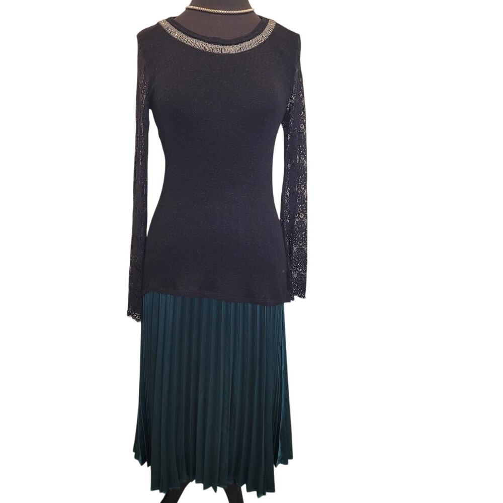 Black Floral Lace Long Sleeve Sheer Bling Neckline Whimsigoth Layering Medium